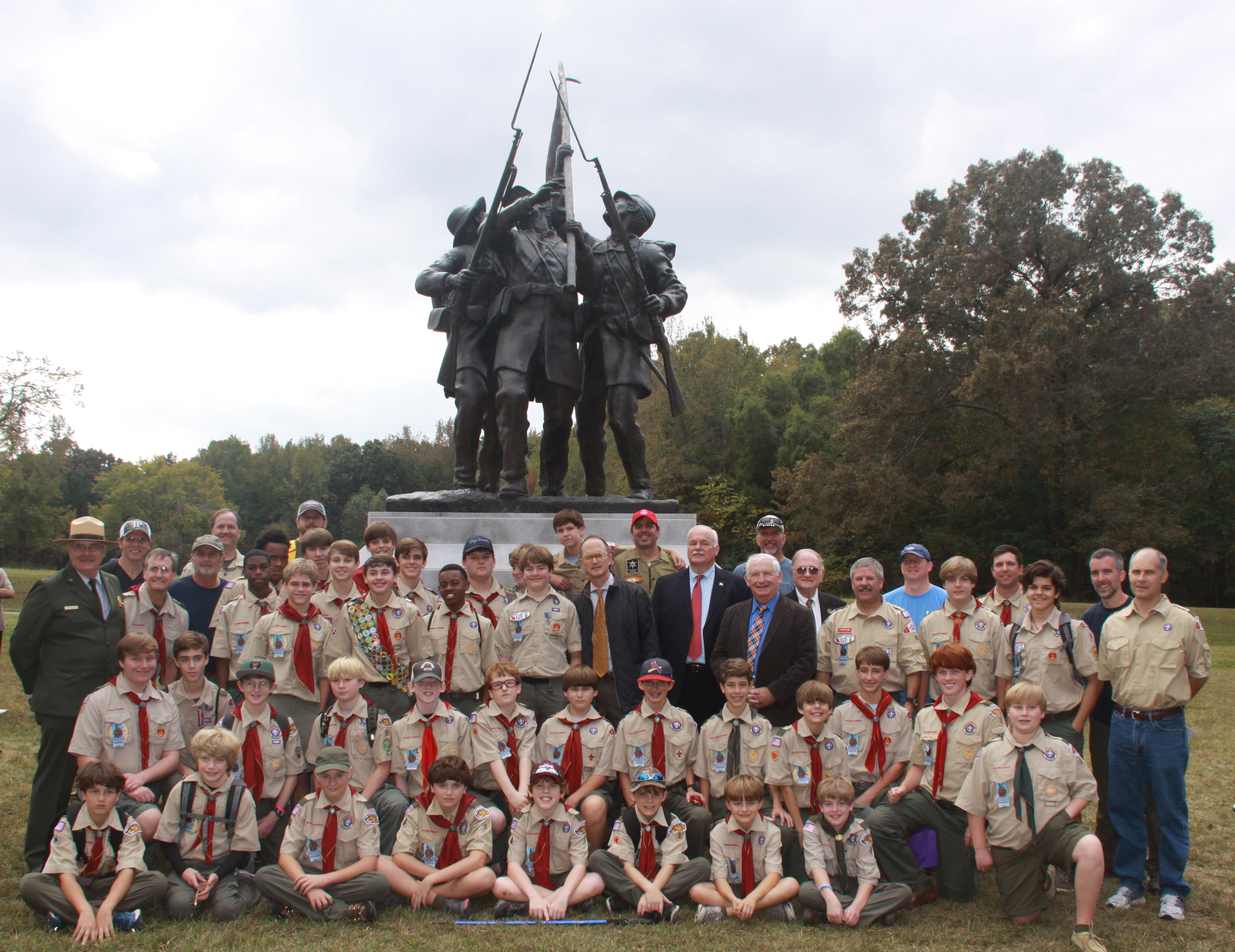 Troop 8 In Jackson MI Posing With The Mississippi Monument In Rhea Field At Shiloh National Military Park