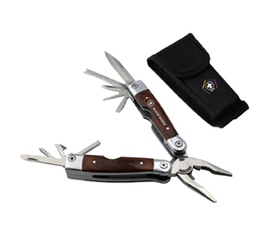 wood badge tools and knives 